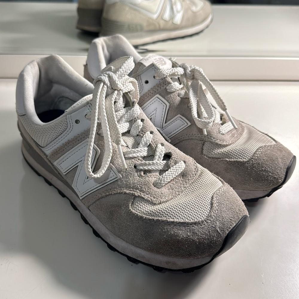 New Balance 574’s